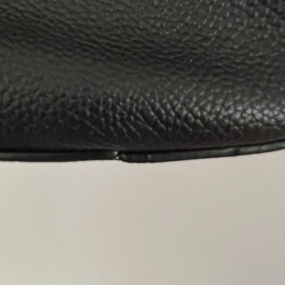 Michael Kors Black Leather Messenger Briefcase With Adjustable Strap & Interior - Picture 3 of 10